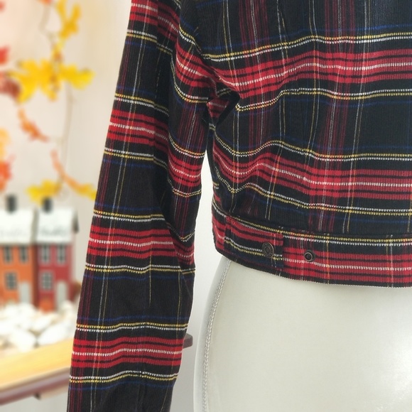 🚫SOLD🚫 Levi's Ex-boyfriend Plaid Trucker Jacket - Picture 3 of 7